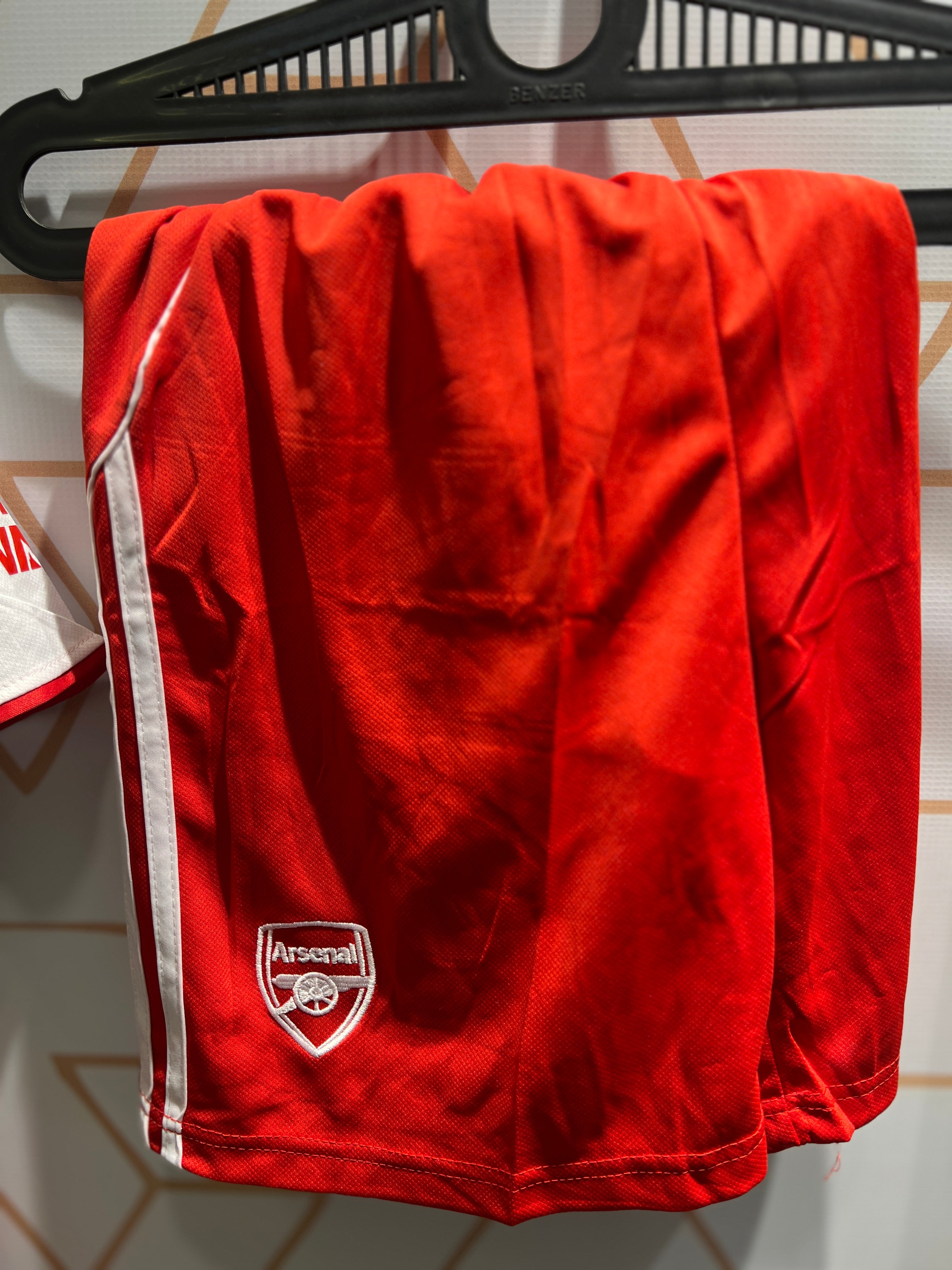 Arsenal Home Kit 25/26 – Official Style Jersey & Shorts | Premium Football Set